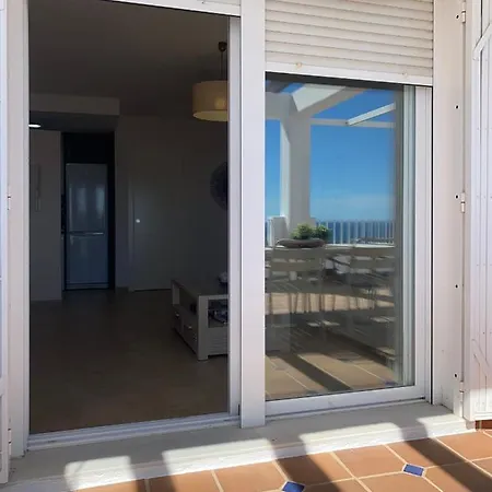 Apartman Residencial Oasis 3 *